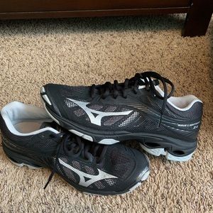 Volleyball/running Mizuno shoes!